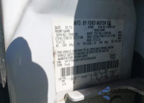 2015 Ford F-250 Xl z USA, uszkodzony, nr VIN 1FT7W2BT8FED62332